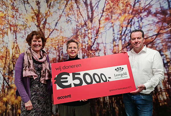 Accent doneert Euro 5000